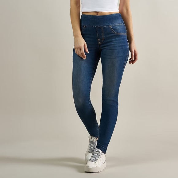 Rock & Republic Fever Pull On Denim Rx Slimming Denim Leggings - Picture 11 of 12